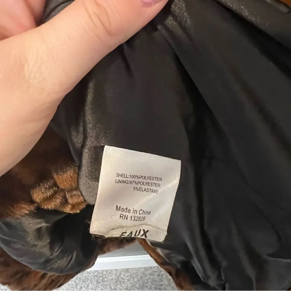 Revolve, Privacy Please Addison Coat in Leopard - Picture 10 of 13